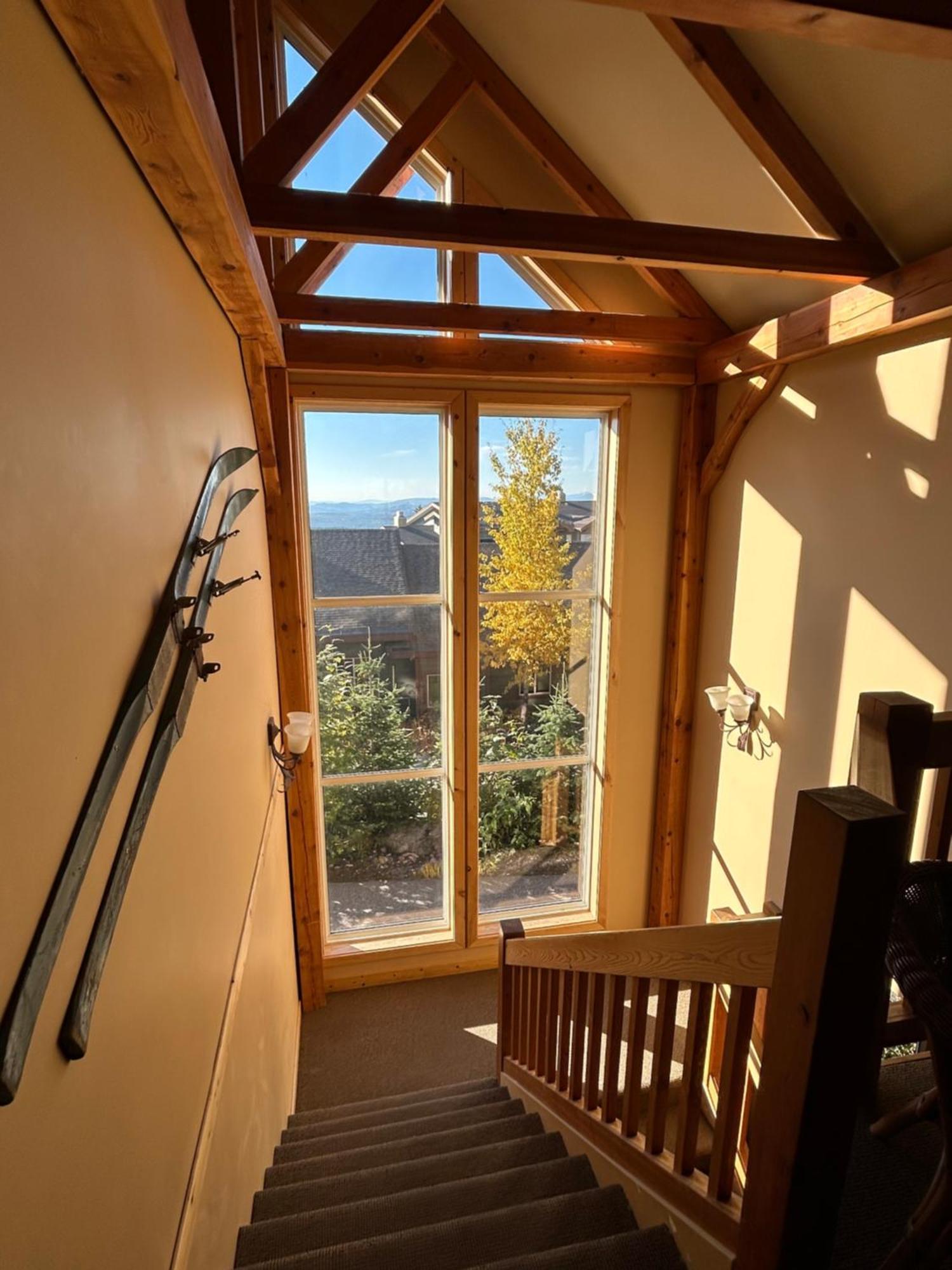 3 Bedroom 3 Bath Ski In Ski Out With Private Hot Tub Big White Exteriér fotografie