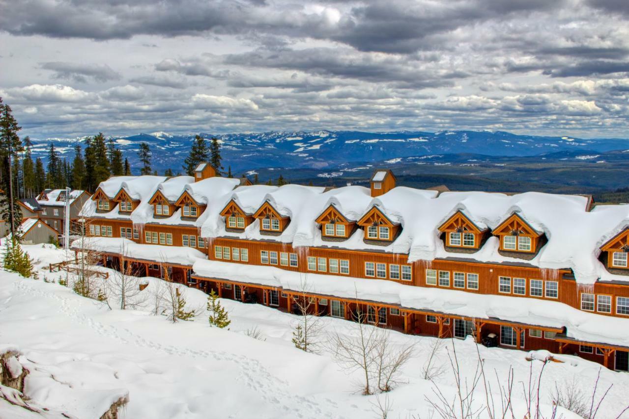 3 Bedroom 3 Bath Ski In Ski Out With Private Hot Tub Big White Exteriér fotografie